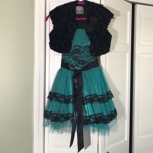 Girls size 10 party dress